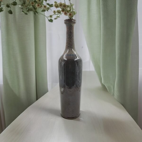 Leafbuds regal blossoms vase