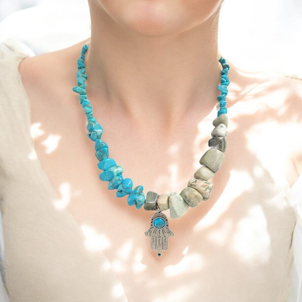 Leafbud Hamsa Pulse Neckpiece