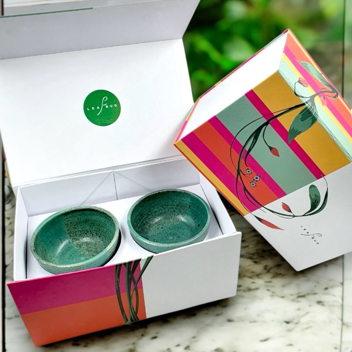 Leafbud Leaf Serving Bowls