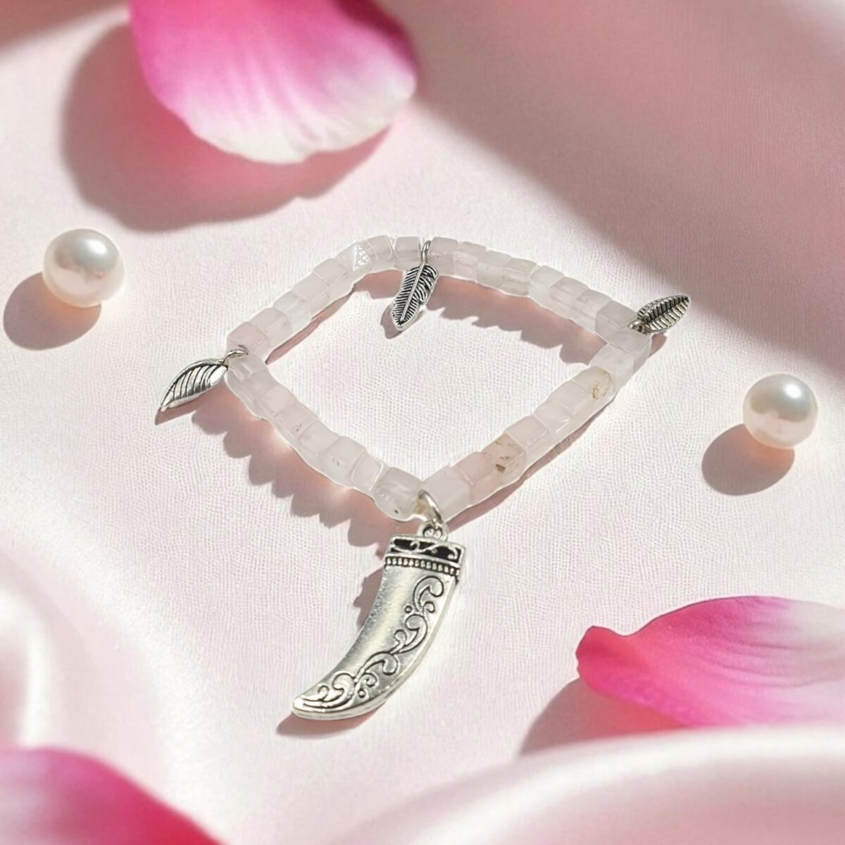 Leafbud Rose Glow Bracelet