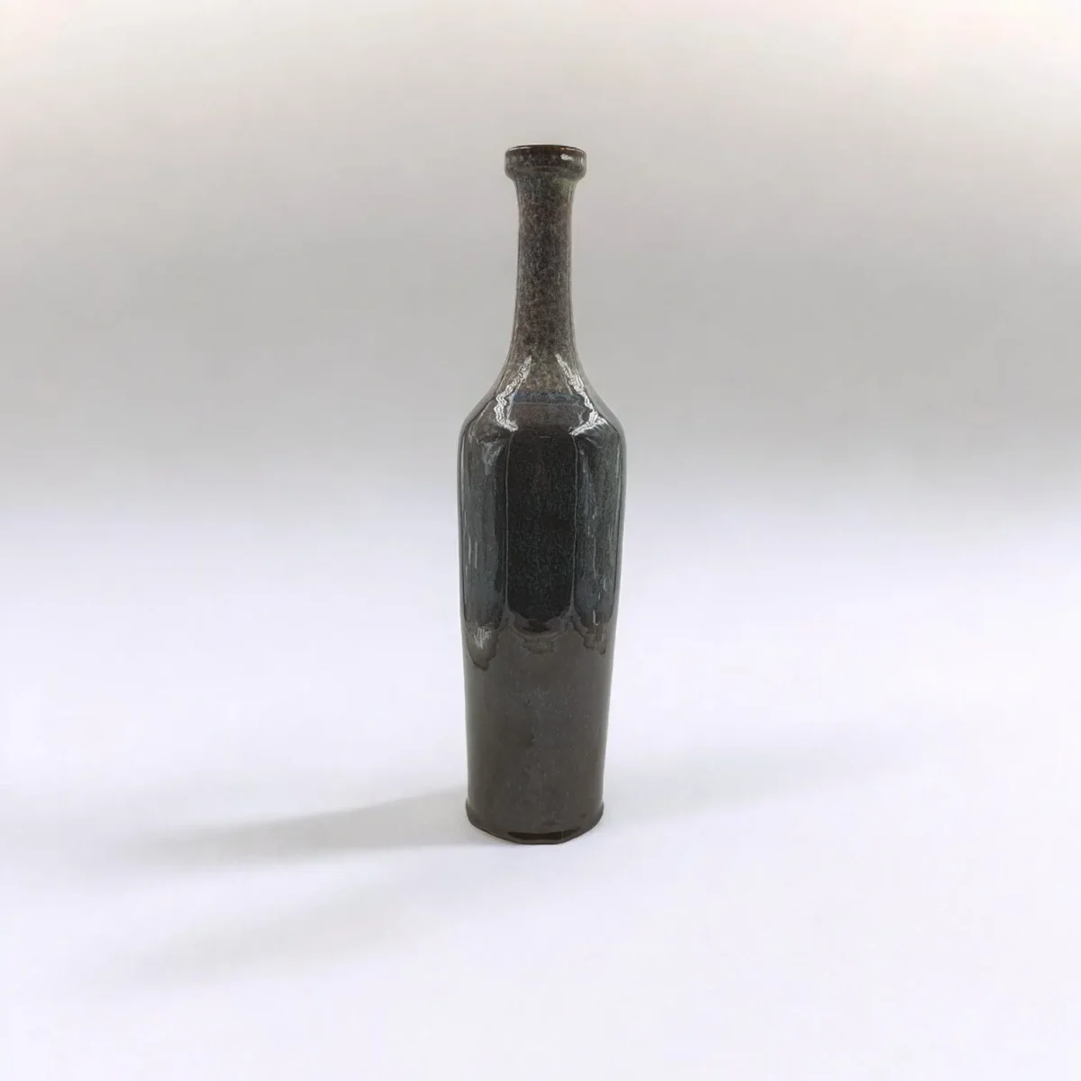 Leafbuds regal blossoms vase
