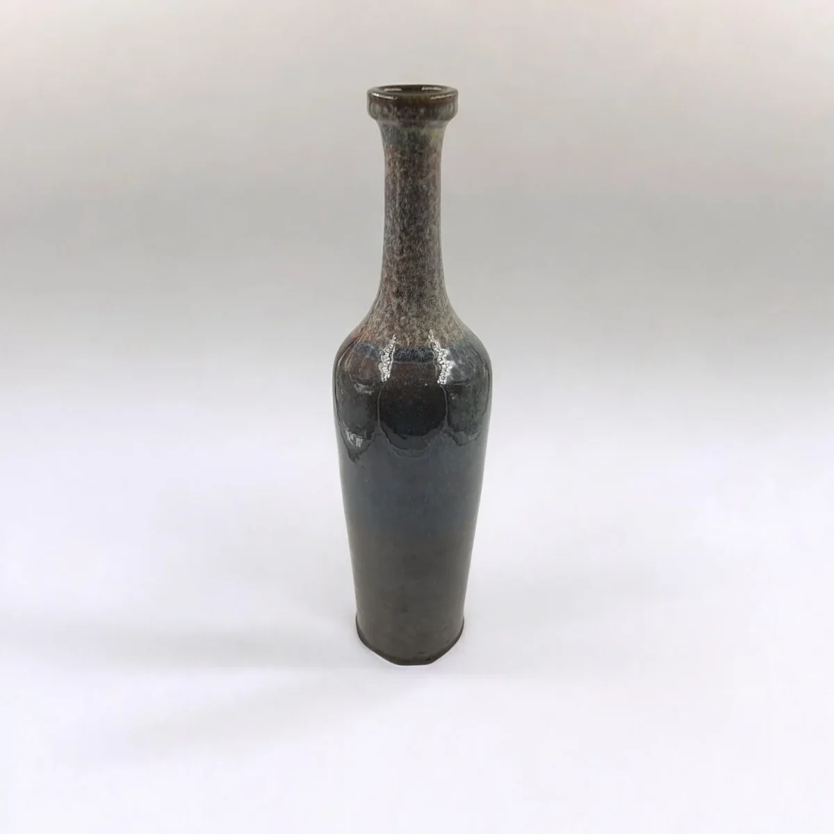 Leafbuds regal blossoms vase