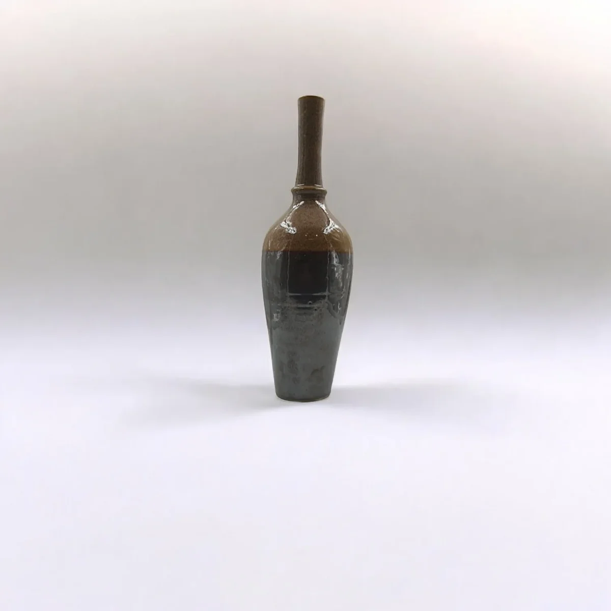 Leafbuds grand elegance vase brown
