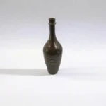 Leafbuds ridges grand elegance vase
