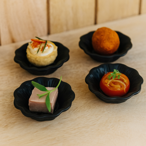 Leafbud Noir Bloom Bowls