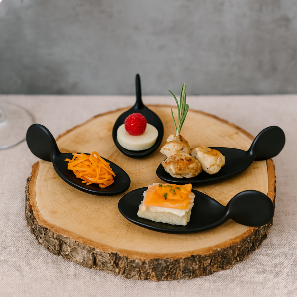 Leafbud Noir Fin Platters