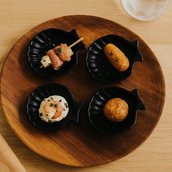 Leafbud Noir Shell Platters